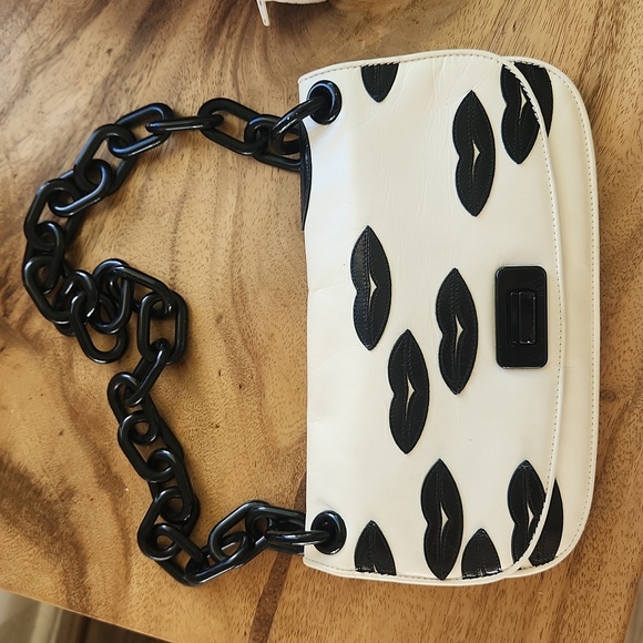 PRADA leather shoulder bag RARE black lips - Picture 1 of 12